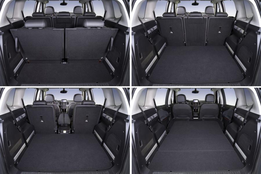  Opel Zafira Tourer 2011 года  (фото 35 из 67)